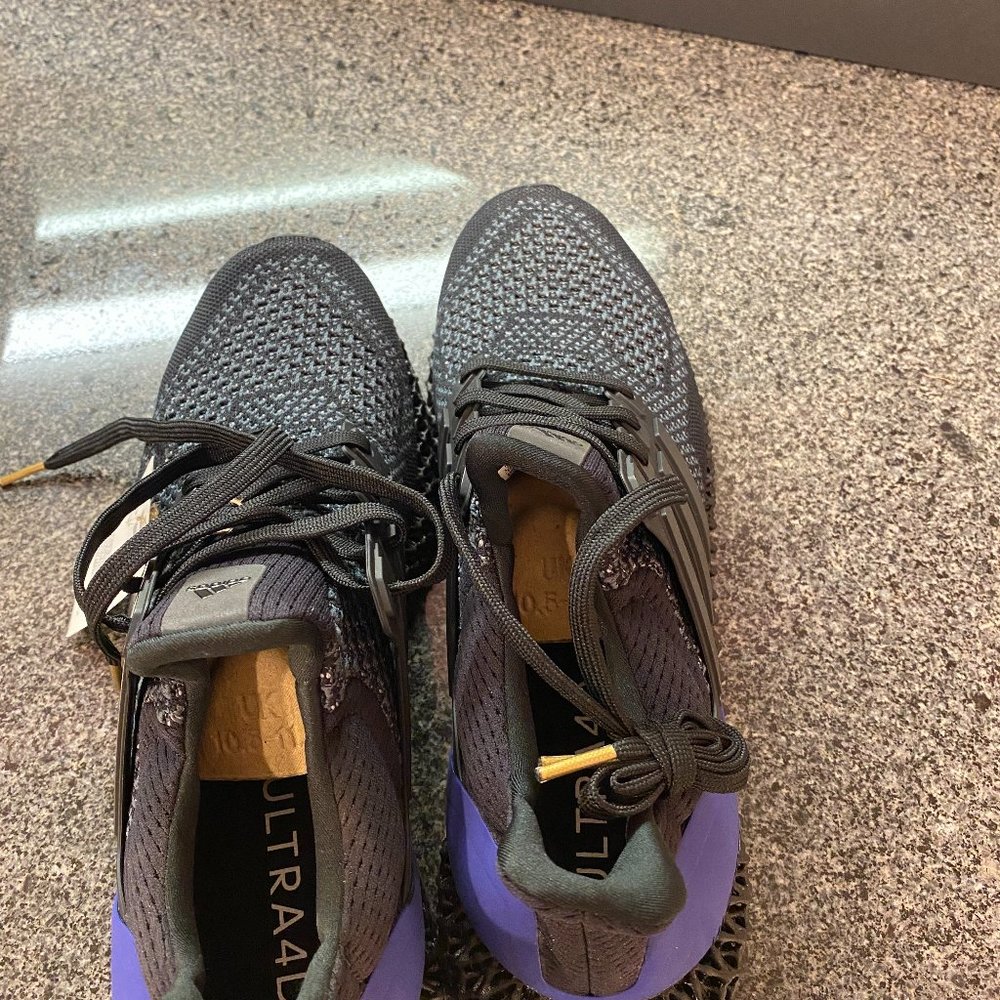 ULTRA 4D SHOES